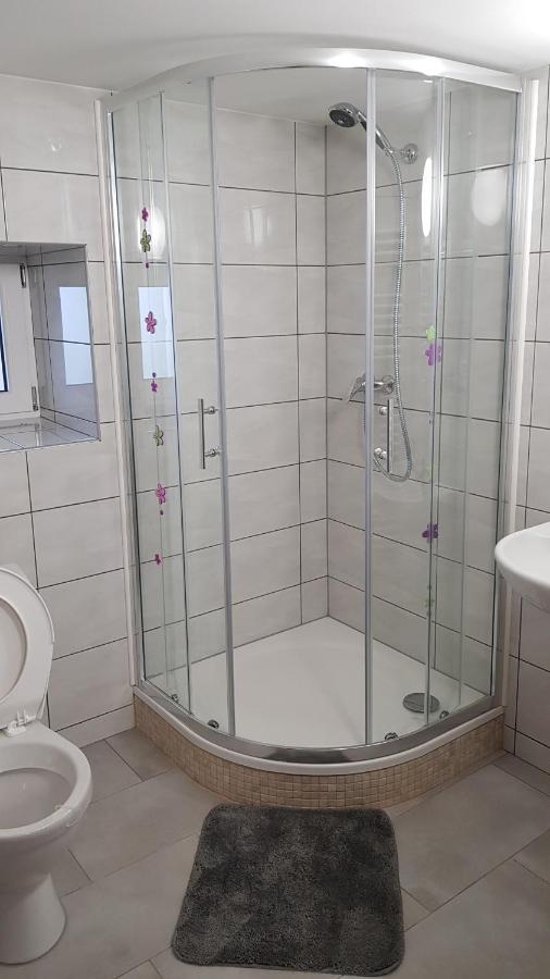Ski Apartmany Nymburska Chata เปซ โปด ซนีชโกว์ ภายนอก รูปภาพ