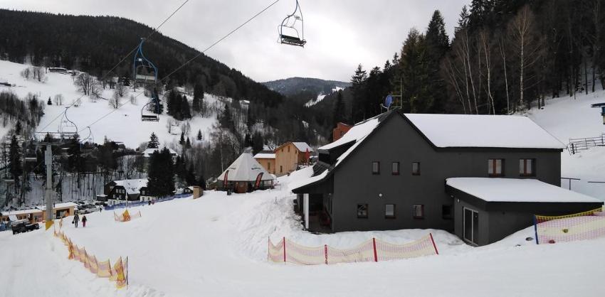 Ski Apartmany Nymburska Chata เปซ โปด ซนีชโกว์ ภายนอก รูปภาพ