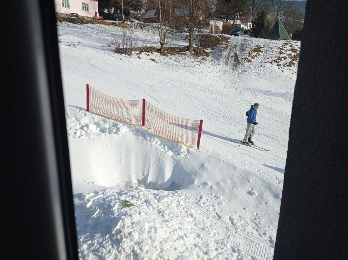 Ski Apartmany Nymburska Chata เปซ โปด ซนีชโกว์ ภายนอก รูปภาพ